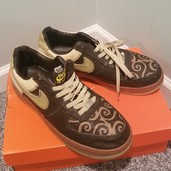 Air Force 1 Low Premium Black History Month size10 - Picture 4 of 8